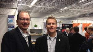Mats Nilsson och Jerker Claesson, Euresrådgivare från Sverige. Mats Nilsson och Jerker Claesson rekryterar ingenjörer i Åbo.