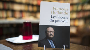 Boken "Maktens lärdomar" har ännu inte översatts till svenska Francois Hollandes bok "Maktens lärdomar"
