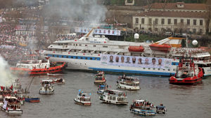 Mavi Marmara återvänder till Turkiet efter räden där nio aktivister dödades år 2010 Mavi Marmara återvänder till Turkiet
