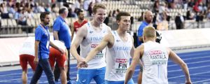 Stafettherrarna på 4 x 100 meter gladde med två finländska rekord och en sjätte plats. Samuel Purola, Oskari Lehtonen och Eetu Rantala efter stafetten i EM.