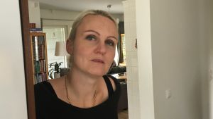 Linnea Henriksson har inte bestämt sig för hur hon ska rösta i frågan. Linnea Henriksson, sfp i Raseborg