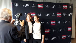 Selma Vilhunen och Kirsikka Saari inför presskonferens. Selma Vilhunen och Kirsikka Saari.