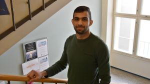 Mustafa Iethawi gillar att Finland är mer jämställt än Irak. Mustafa Iethawi är asylsökande och deltar i Hankens kurs.
