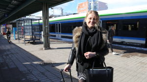Asta Lappalainen är 20 år gammal, hon tror inte på att Malm kan bli ett nytt Berghäll. För långt från centrum och för lite att göra, tycker hon. Asta Lappalainen.
