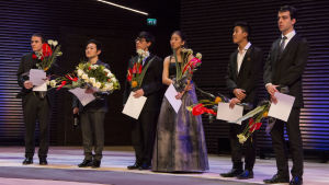 Finalistit vasemmalta: Leonardo Chiodo, Brannon Cho, Zlatomir Fung, Minji Kim, Bryan Cheng ja Timotheos Petrin. Paulon sellokilpailun finalistit