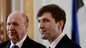 Mart och Martin Helme. Inrikesminister Mart och finansminister Martin Helme, far och son i Estlands regering.