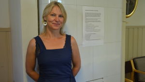Anna-Stina Sarlin tycker mer måste göras för att folk ska våga flytta till skärgården. Anna-Stina Sarlin