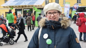 Nora Lindström ställer upp i kommunalvalet för De Gröna.