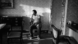 Michael Jackson Off the Wall -levyn aikaan. Michael Jackson. Dokumenttielokuvan Michael Jackson ja Off the Wall pressikuva.