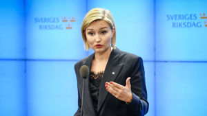 Ebba Busch Thor har lyckats skapa rubriker med sin lunch, och samtidigt flyttat bort fokus från abortfrågan, som har tyngt partiet de senaste månaderna. Ebba Busch Thor