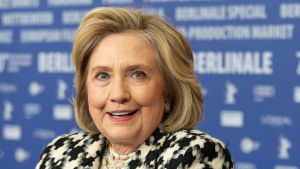 Hillary Clinton under presskonferensen i Berlin. Hillary Clinton under presskonferensen i Berlin.