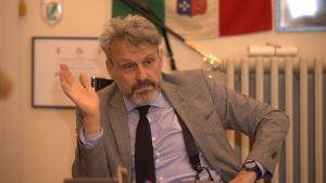 Det har varit lätt för Lega att sko sig på den oerfarna Femstjärnerörelsens bekostnad, säger professor Vittorio Parsi. Professor Vittoria Emanuele Parsi