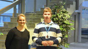 Iiris Hjelt och Sebastian Åstrand från Migrationsverket i Vasa. Iiris Hjelt och Sebastian Åstrand från Migationsverkets enhet i Vasa