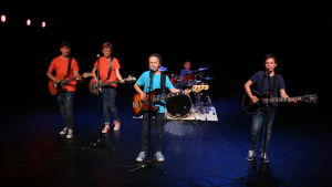 Killbandet The Puffets består av Zacharias Olin, Viktor Westerlund, Julius Långbacka, Lucas Norrholm och Oliver Granberg. De har låten Se mig. The Puffets på MGP2016