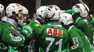 Så här såg det ut då det klarnade att Akilles tagit sig till final. Akilles firar mål mot Kampparit 2.3.2016.