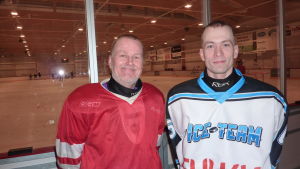 Ossi Rautio och André Lindqvist. Träningschef Ossi Rautio och juniortränare André Lindqvist från Ice Team Raseborg.