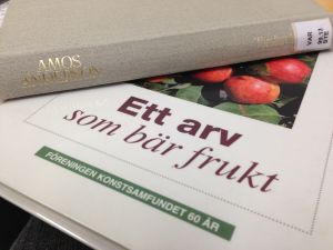 Konstsamfundets historik från 2000 och Amos Andresons biografi från 1979 Konstsamfundets historik från 2000 och Amos Andresons biografi från 1979