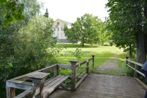 Stensböle gård från bron.
