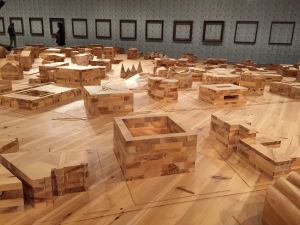 Norjalais-suomalaisen arkkitehtitoimisto Rintala Eggertssonin suunnitelma Ai WeiWein Ordos 100 pienoismalli Helsingin taidemuseossa