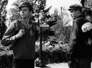 Ote elokuvasta Hopeaa rajan takaa (1963).