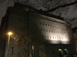 Forna technoklubben Bunker i Berlin. (Idag Kunstbunker och hem för Sammlung Boros.)