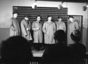 Ote elokuvasta Kaasua, komisario Palmu! (1961)
