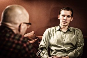 Esa Holappa är tidigare ledare för Finska Motståndsrörelsen. Marko Hietikko intervjuar Esa Holappa.
