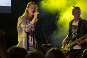 Uusi Päivä järjesti livekonsertin studiossa Tampereen Mediapoliksessa 11.6.2016.