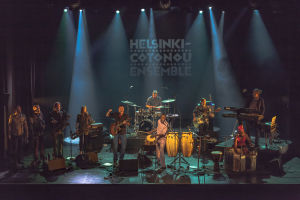 Helsinki-Cotonou Ensemble på konsertestraden