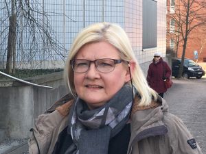 Liisa Lintuluoto är överkommissarie på Helsingfors polisen. Liisa Lintuluoto är överkommissarie.