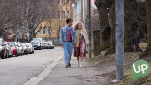 Kuvassa Jesse (Niklas Haapaniemi) ja Iris Rainio (Amelie Blauberg).