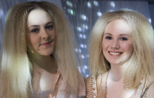 Lumikuningatar kevätnäytös. Iris ja Tuija.