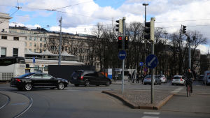 Korsningen mellan Mannerheimvägen och Södra Esplanaden.
