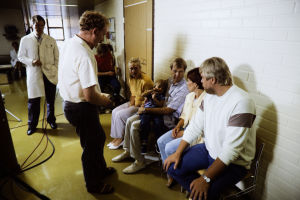 Neil Hardwick ohjaa Siskoa ja sen veljeä (1985).
