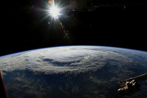 Astronauten Ricky Arnold fotograferade orkanen Florence 14 september 2018 från ISS. Astronauten Ricky Arnold fotograferade orkanen Florence 14 september 2018 från ISS.