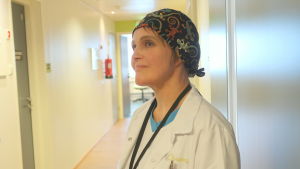 - Man borde tala med ungdomar om fertiliteten, men på ett sådant sätt som inte låter anklagande. Det är utmanande, säger laboratoriechefen Kirsi Kananen på Ovumia Fertinova.
