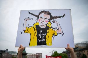 En tecknad Greta Thunberg ser ut som Pippi Långstrump En tecknad Greta Thunberg ser ut som Pippi Långstrump.