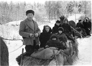 Evakuointia Kannaksen talvisodan ensimmäisinä päivinä 1939.