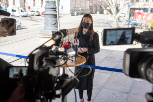I dag börjar förhandlingarna om Finlands väg ut ur pandemin. Pääministeri Sanna Marin. 31.3.2021.