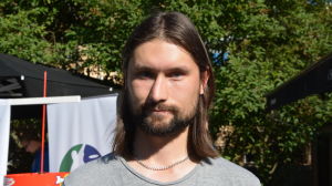 Marcus Råberg tävlar i frisbeegolf-FM. Ekenäsbördige frisbeegolfaren Marcus Råberg.