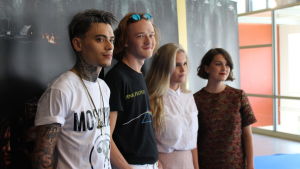 Mikael Gabriel, Santeri Helinheimo Mäntylä, Nelly Hirst-Gee och Mimosa Willamo är de unga huvudrollsinnehavarna i filmen. Skådespelarna i filmen Bodom