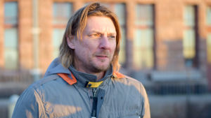 Anders Augustsson har fått ett femårigt avtal godkänt för vattenlekparken. Porträttbild på Anders Augustsson.