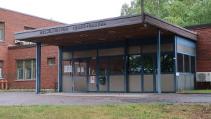 Dalsbruks gamla hälsostation står i dag tom och kan komma att rivas för att ge plats åt bostäder, anpassade för äldre. Dalsbruk hälsostation som är en rödbrun tegelbyggnad.