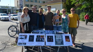 En del av teamet som jobbar för festivalen. Från vänster: Ritva Kovalainen, Salva, Pere, Ville Laitinen, Kristiina och Peik Tiainen, Saara Turtonen, Mika Hautalaakso En del av teamet somjobbar för festival Norpas.