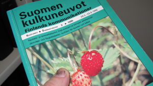 Tästä löytyy tieto takavuosien lipunhinnoista. Suomen kulkuneuvot -julkaisu.