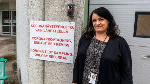 Chefsläkare Kati Liukko tycker att personalen har klarat av epidemistressen på ett bra sätt. Kati Liukko.