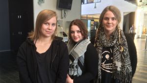 Malin Lundström, Lilli Berts och Jasmine Timmerbacka studerar för första året i Arcada. Studerande i Arcada.
