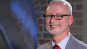 Dick Harrison, professor i historia vid Lunds universitet Dick Harrison