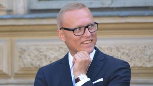 Jukka-Pekka Ujula tror att vårdreformen blir positiv för Borgås del. Borgås stadsdirektör Jukka-Pekka Ujula