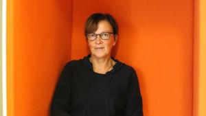 Dagvårdsledare Susanne Högkvist ser den tvåspråkiga avdelningen som ett intressant och roligt projekt. Susanne Högkvist